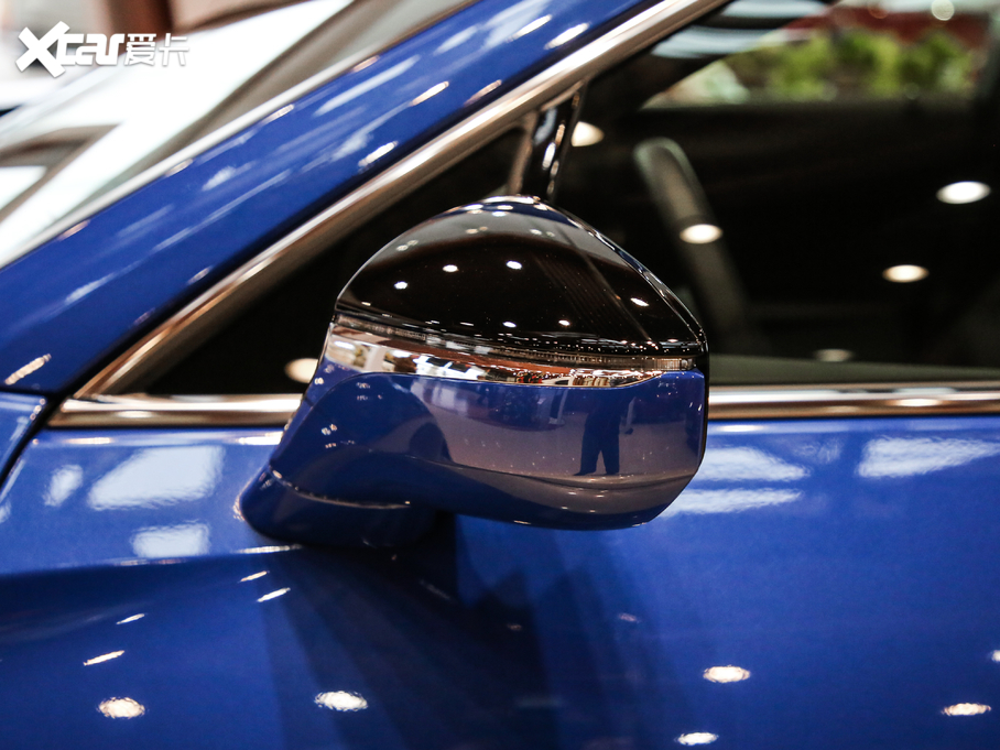 2020׿_˹UX 200 F SPORT