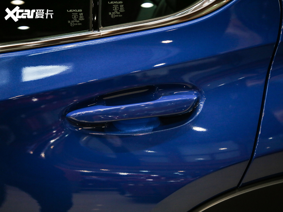 2020׿_˹UX 200 F SPORT