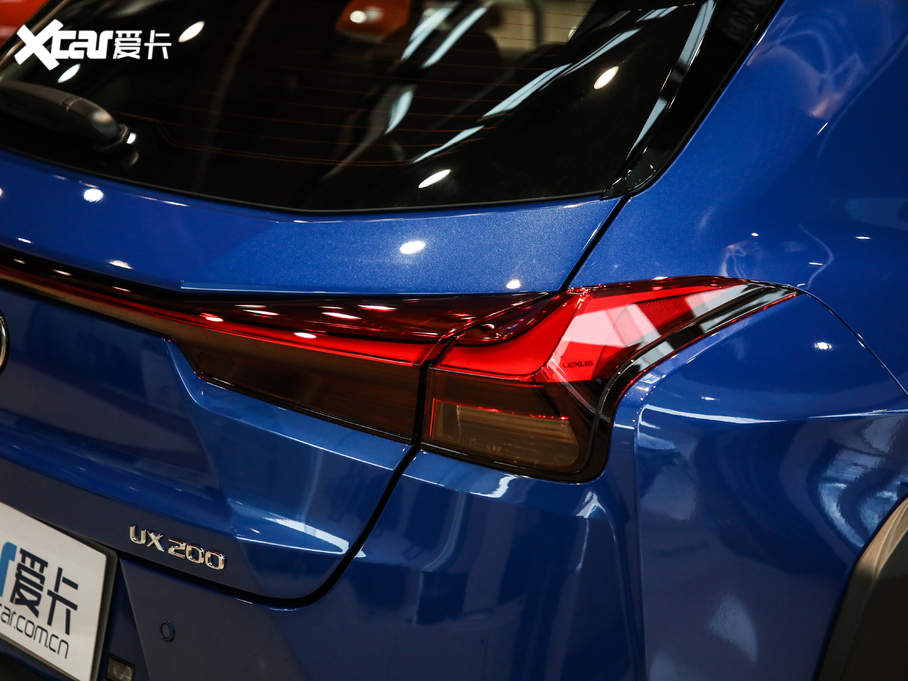 2020׿_˹UX 200 F SPORT