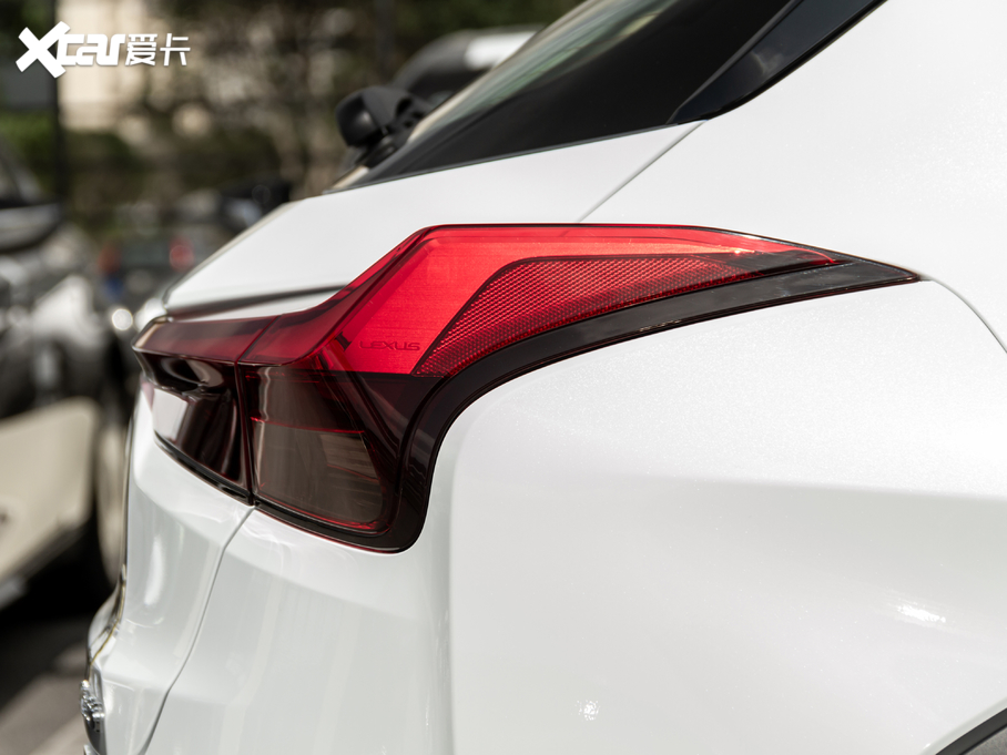 2020׿_˹UX 260h F SPORT