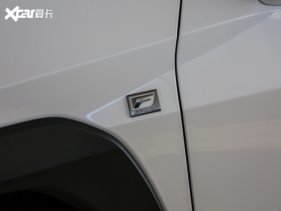 2020׿_˹UX 200 F SPORT