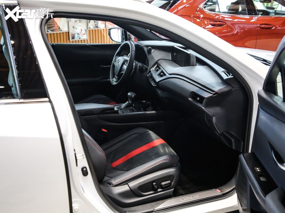 2020׿_˹UX 200 F SPORT