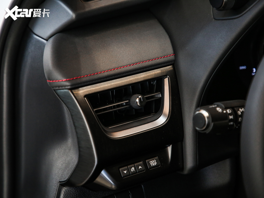 2020׿_˹UX 200 F SPORT