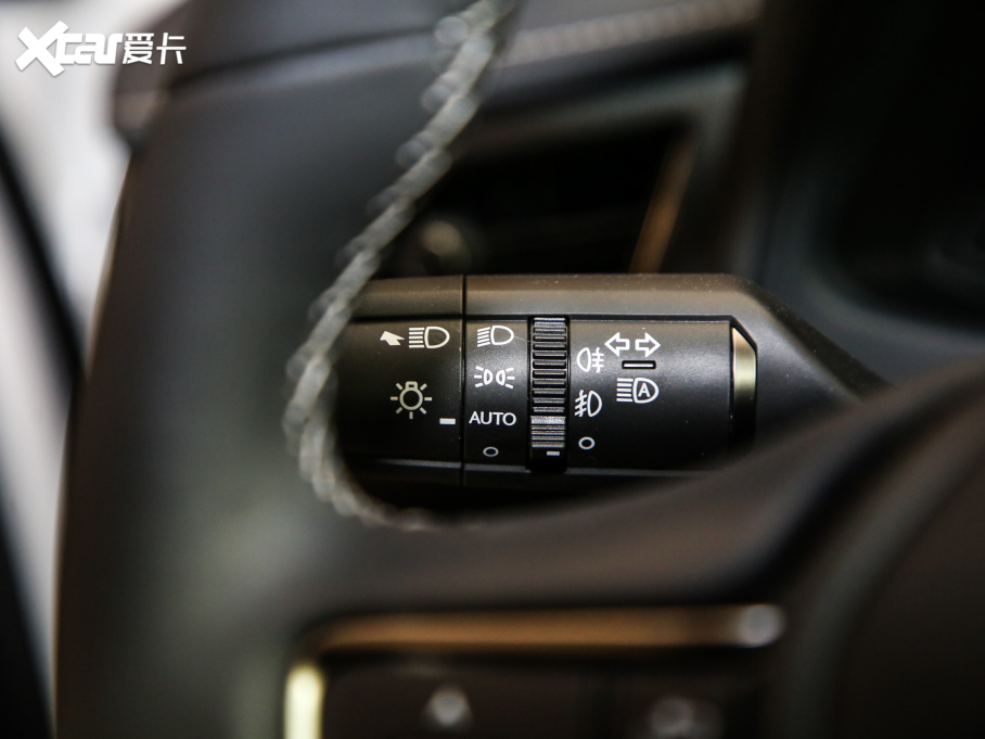 2020׿_˹UX 260h ̽Ȥ