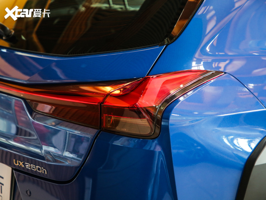 2020׿_˹UX 260h ̽Ȥ