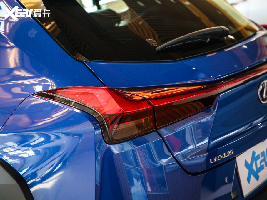 2020׿_˹UX 260h ̽Ȥ