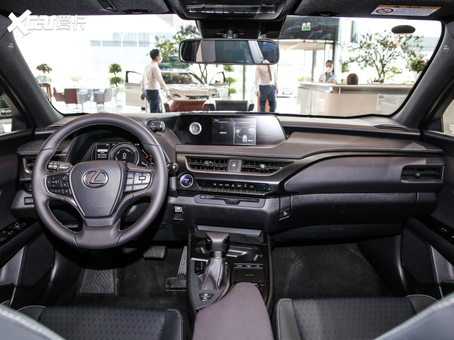 2020׿_˹UX 260h ̽Ȥ