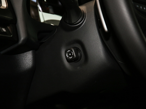 2020200 F SPORT п؅^(q)