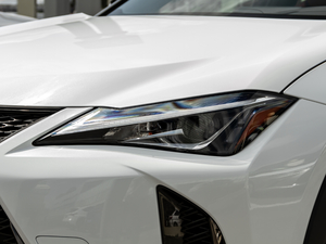 2020260h F SPORT (x)(ji)^