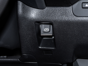 2020260h F SPORT v܇Ƅ(dng)