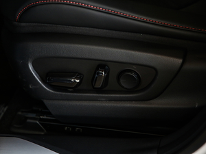 2020200 F SPORT {{(dio)(ji)