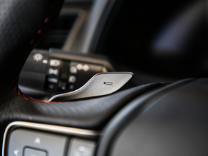 2020200 F SPORT п؅^