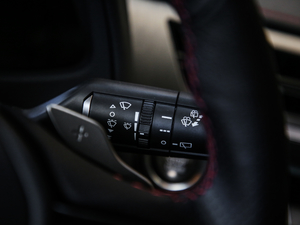 2020200 F SPORT п؅^