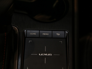 2020200 F SPORT п؅^