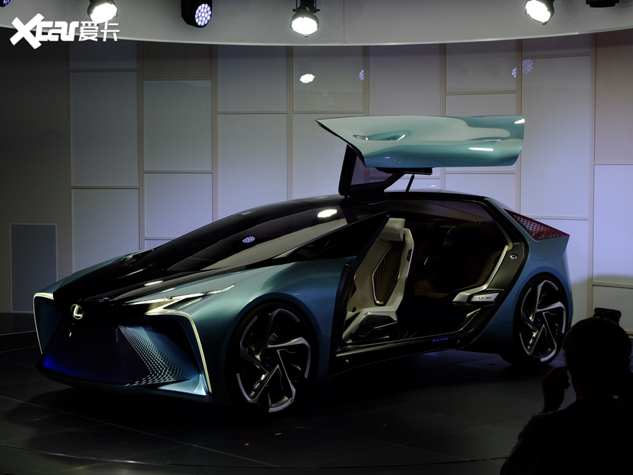 2020���׿��_˹LF-30 ����܇