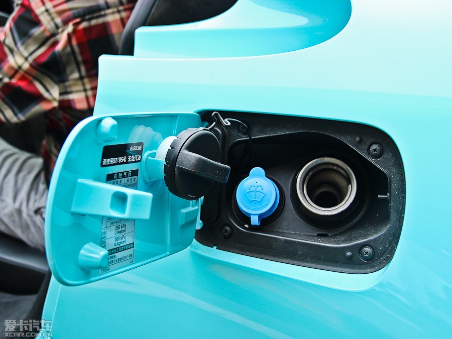 2011���׿��_˹LF-A ������