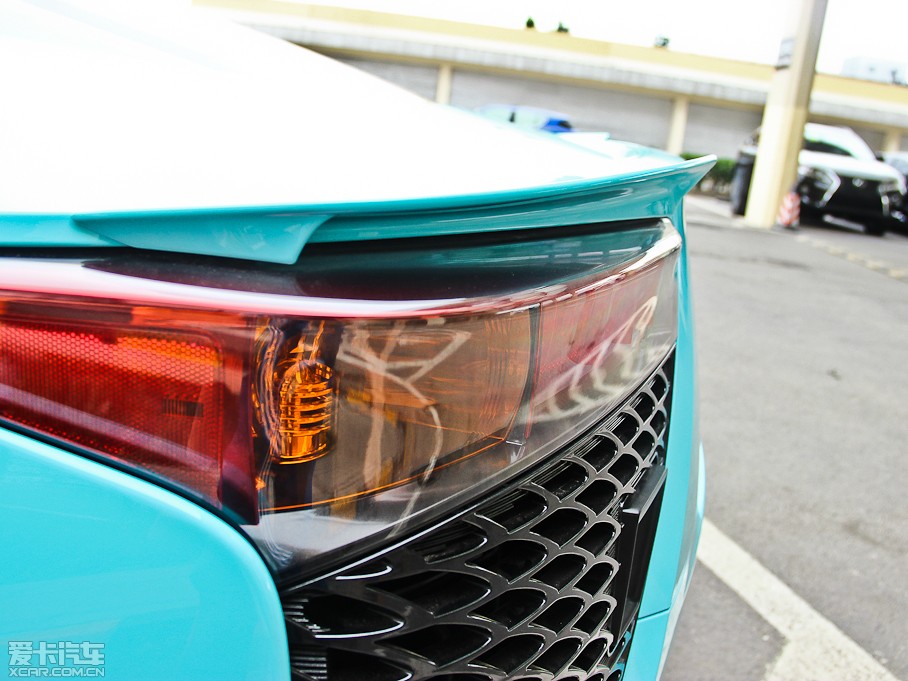 2012���׿��_˹LF-A ������