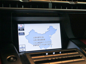 2011款雷克萨斯LF-A 中控台显示屏