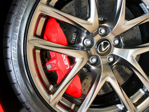 2011���׿��_˹LF-A �������^