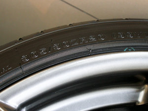 2011���׿��_˹LF-A �������^