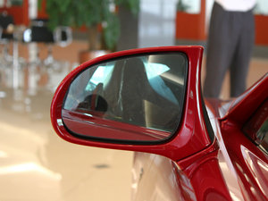 2011���׿��_˹LF-A �������^