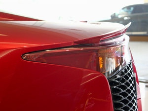 2011���׿��_˹LF-A �������^