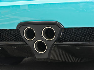 2012款基本型 排气管