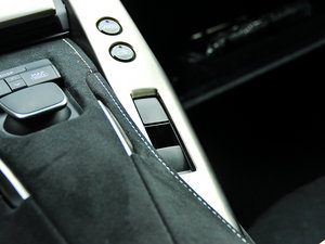 2012������� �п؅^(q��)