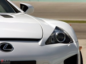 2011���׿��_˹LF-A �������^