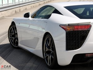 2011���׿��_˹LF-A �������^