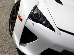 2011���׿��_˹LF-A �������^