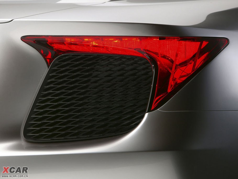 2011���׿��_˹LF-A 