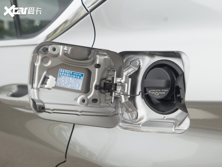 2021׿_˹ES 300h ׿Խ