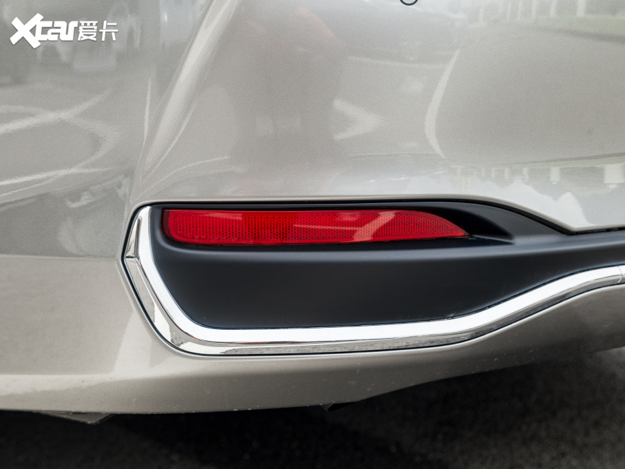 2021׿_˹ES 300h ׿Խ