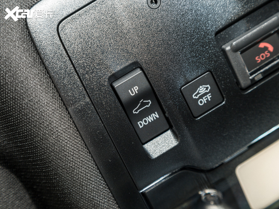 2021׿_˹ES 300h ׿Խ