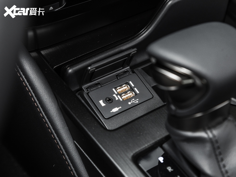 2021׿_˹ES 300h ׿Խ