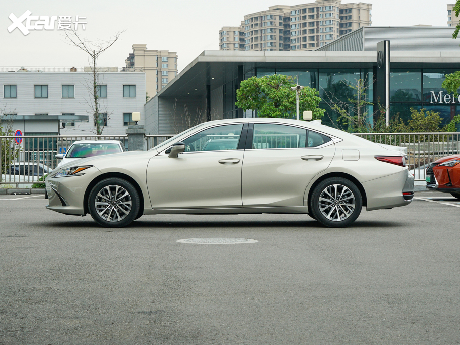 2021׿_˹ES 200 ׿Խ