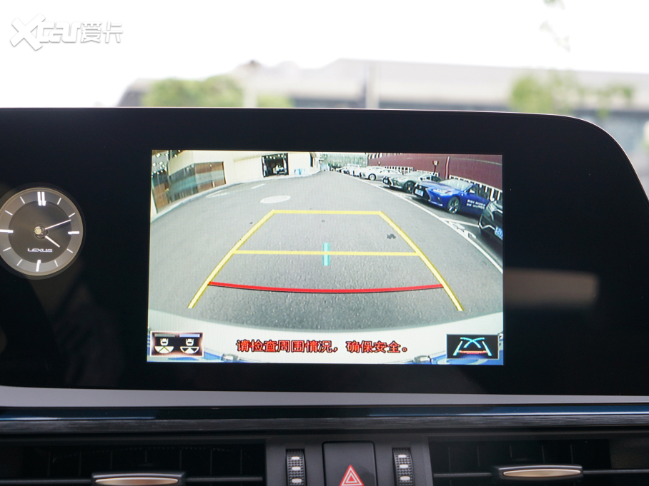 2021׿_˹ES 200 ׿Խ