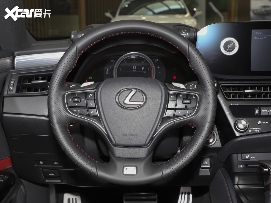 2021׿_˹ES 260 F SPORT