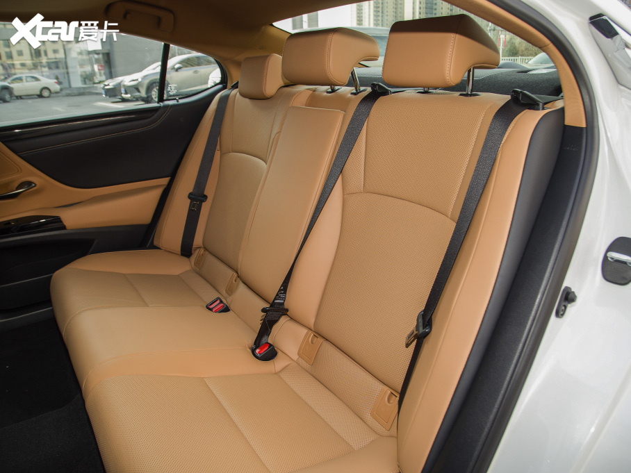 2021׿_˹ES 260 ׿Խ