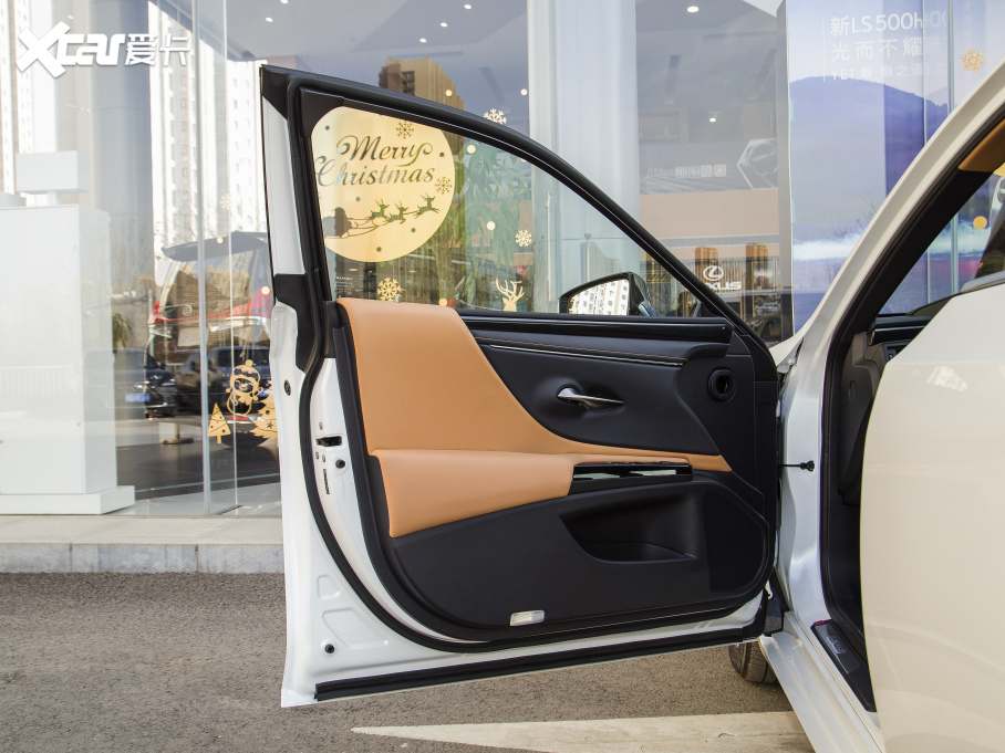 2021׿_˹ES 260 ׿Խ