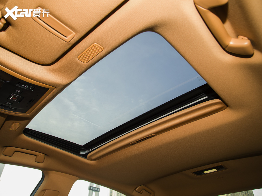 2021׿_˹ES 260 ׿Խ