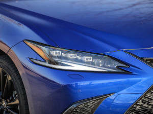 2021300h F SPORT (ji)^