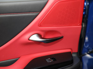 2021300h F SPORT п؅^