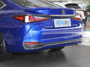 2021款260 F SPORT 细节外观