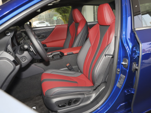 2021款260 F SPORT 主驾驶座椅