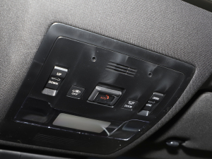 2021260 F SPORT п؅^