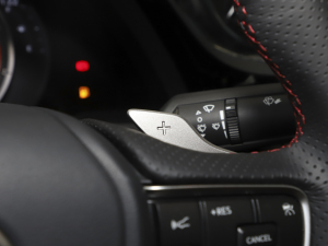 2021260 F SPORT п؅^