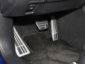 2021260 F SPORT п؅^