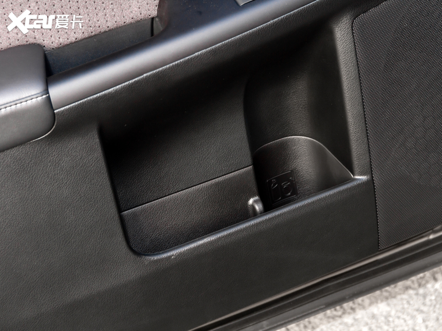 2020׿_˹CT 200h Ӣ ɫ